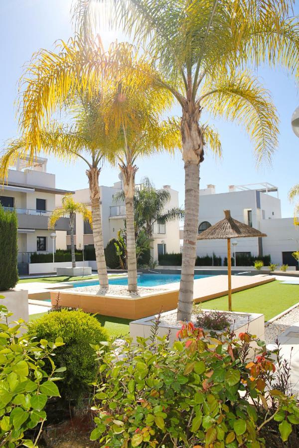 Fantastic Home With Ac, Pool And Bbq Rojales Εξωτερικό φωτογραφία